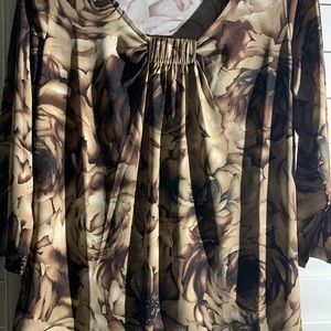 Susan Graver Vintage Brown/Tan Top Medium